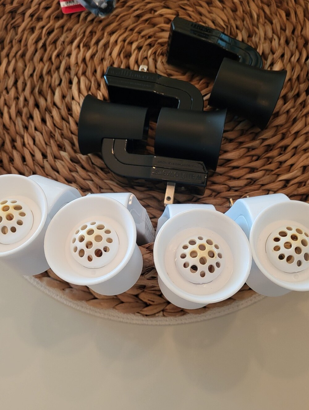 Bath & Body Works Wallflower Plugs & Refills - Picture 4 of 4